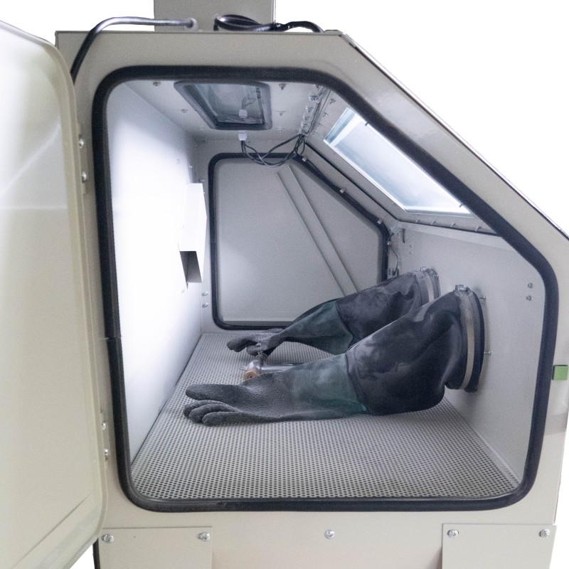 Intérieur de la cabine à dépression 450 litres BPAC