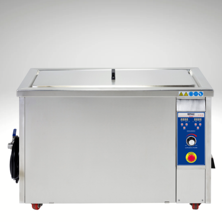 Vue de face du nettoyeur Ultrasons INDUSTRIEL BPAC 77 litres, 850x300x300mm, 40 KHz Vue de face du nettoyeur Ultrasons INDUSTRIEL BPAC 77 litres, 850x300x300mm, 40 KHz