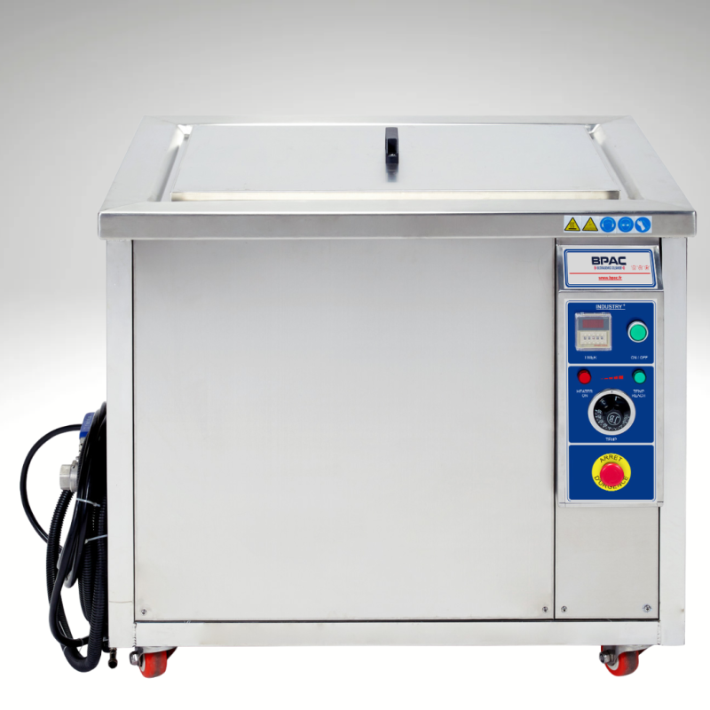 Nettoyeur industriel à ultrasons de 206 litres BPAC vue de face