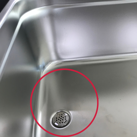 Déformation fond de cuve au niveau de l'évacuation des liquides BPAC22SK480A RECO
